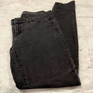 Simply Vera wang women’s Black skinny Jeans